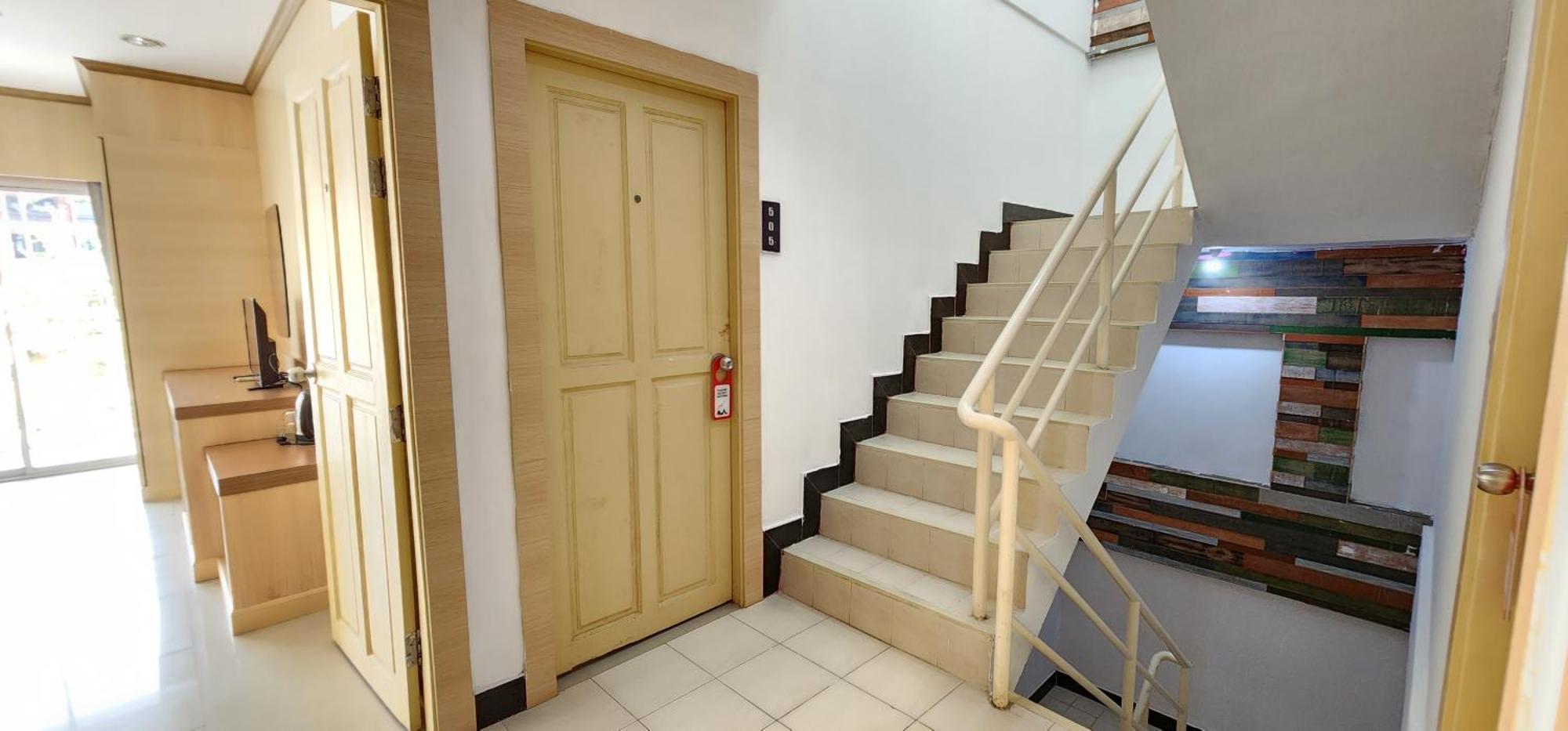 Eden Park Hotel Patong Exterior photo